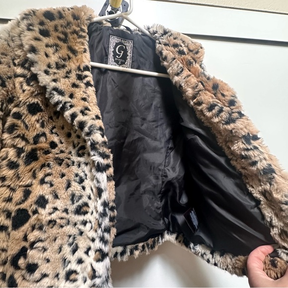 G by Guess Brown Animal Cheetah Print Cropped
Faux Fur Teddy Coat Jacket Size S - Picture 4 of 8